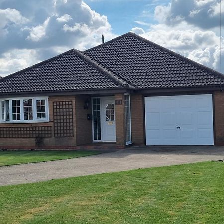 Spacious & Upmarket 2 Bedroom Detached Bungalow In Бостон Экстерьер фото